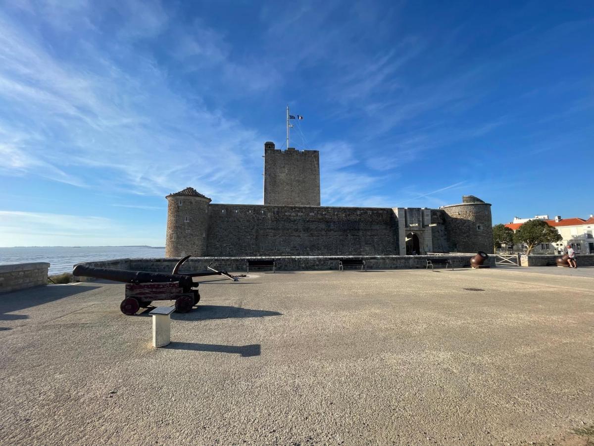 Appt Fouras Centre Ville 50M De La Mer Luaran gambar